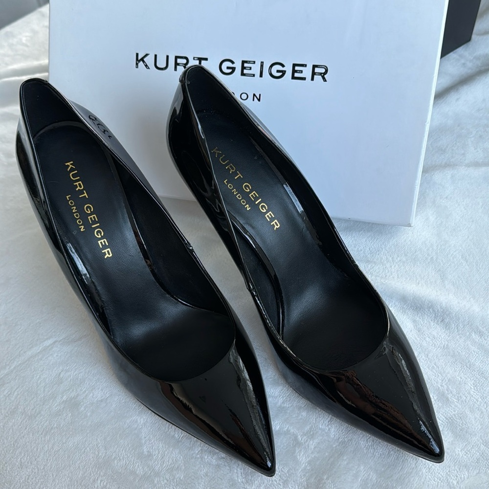 Kurt Geiger - Britton Black Patent Leather Pumps